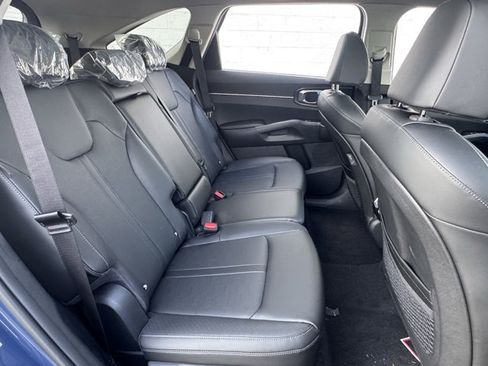 New 2026 Kia Sorento S w/ S Panoramic Sunroof Package FWD image 35