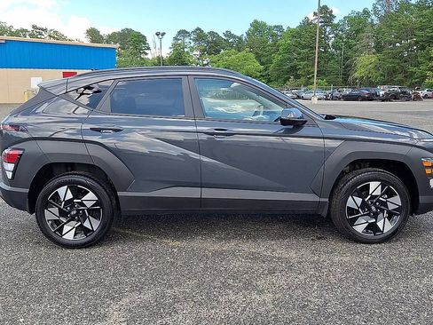 Certified 2024 Hyundai Kona SEL AWD/4WD image 9