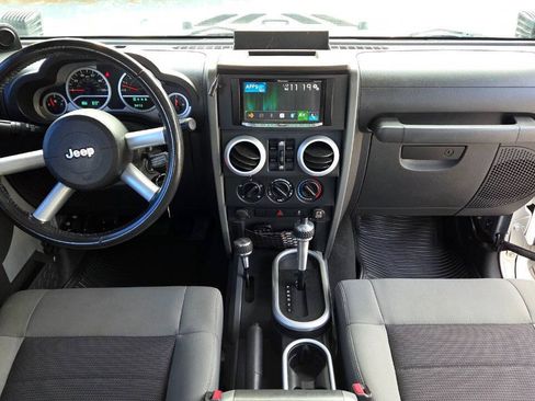 Used 2010 Jeep Wrangler Unlimited Sahara w/ Dual Top Group AWD/4WD image 38
