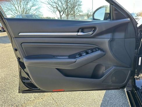 Used 2021 Nissan Altima 2.5 SL image 16