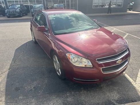 Used 2010 Chevrolet Malibu LT w/ HFV6 Engine Package FWD image 4