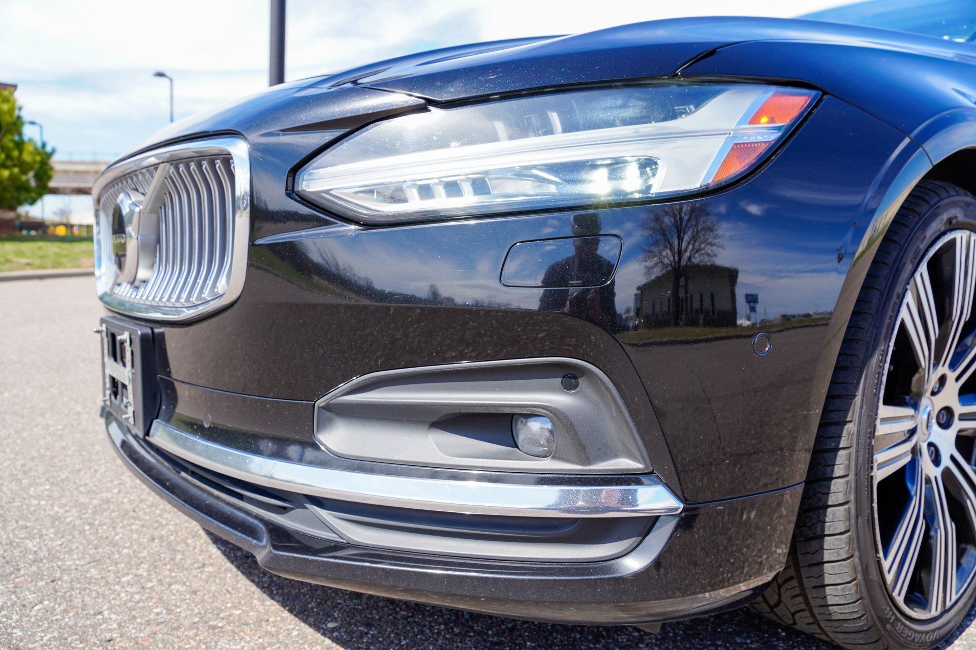 Used 2023 Volvo S90 B6 Ultimate w/ Protection Package Premier AWD/4WD image 19