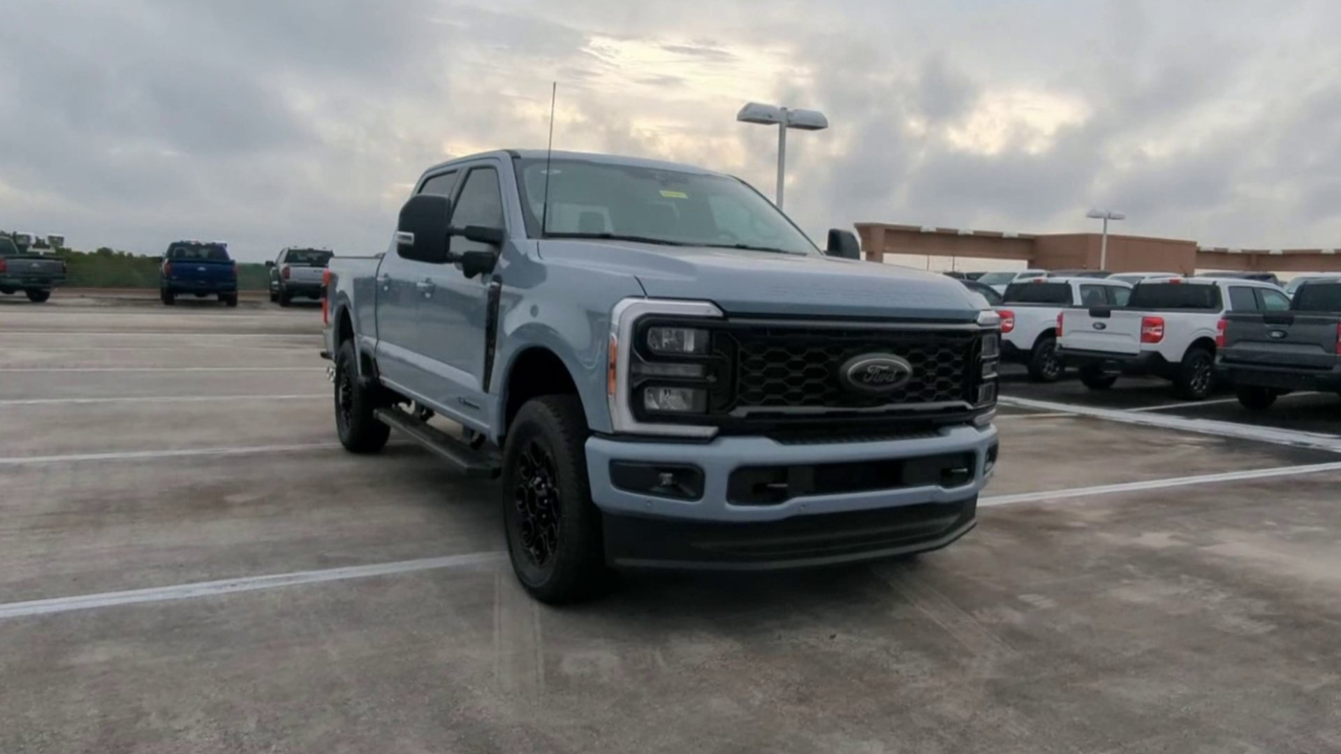 New 2026 Ford F250 Lariat AWD/4WD image 13