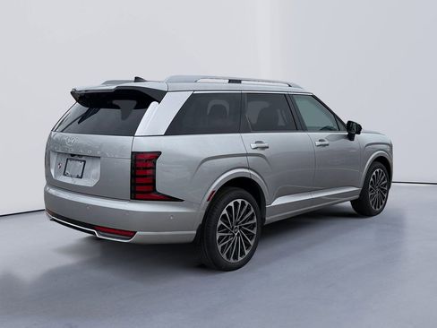 New 2026 Hyundai Palisade Calligraphy FWD image 3