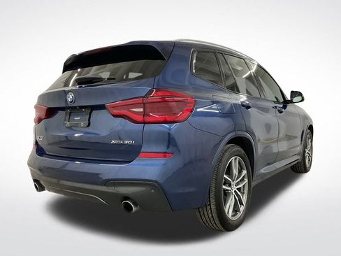 Used 2018 BMW X3 xDrive30i w/ M Sport Package image 3