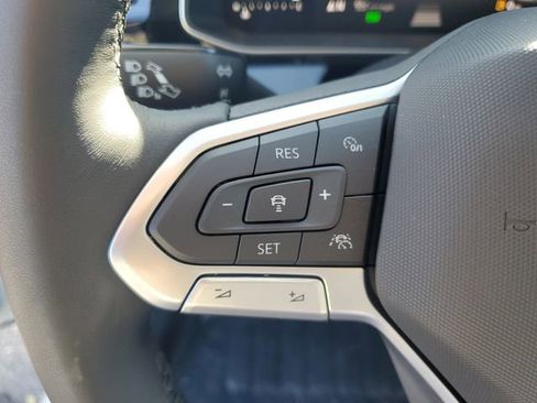 New 2026 Volkswagen Jetta SE FWD image 19