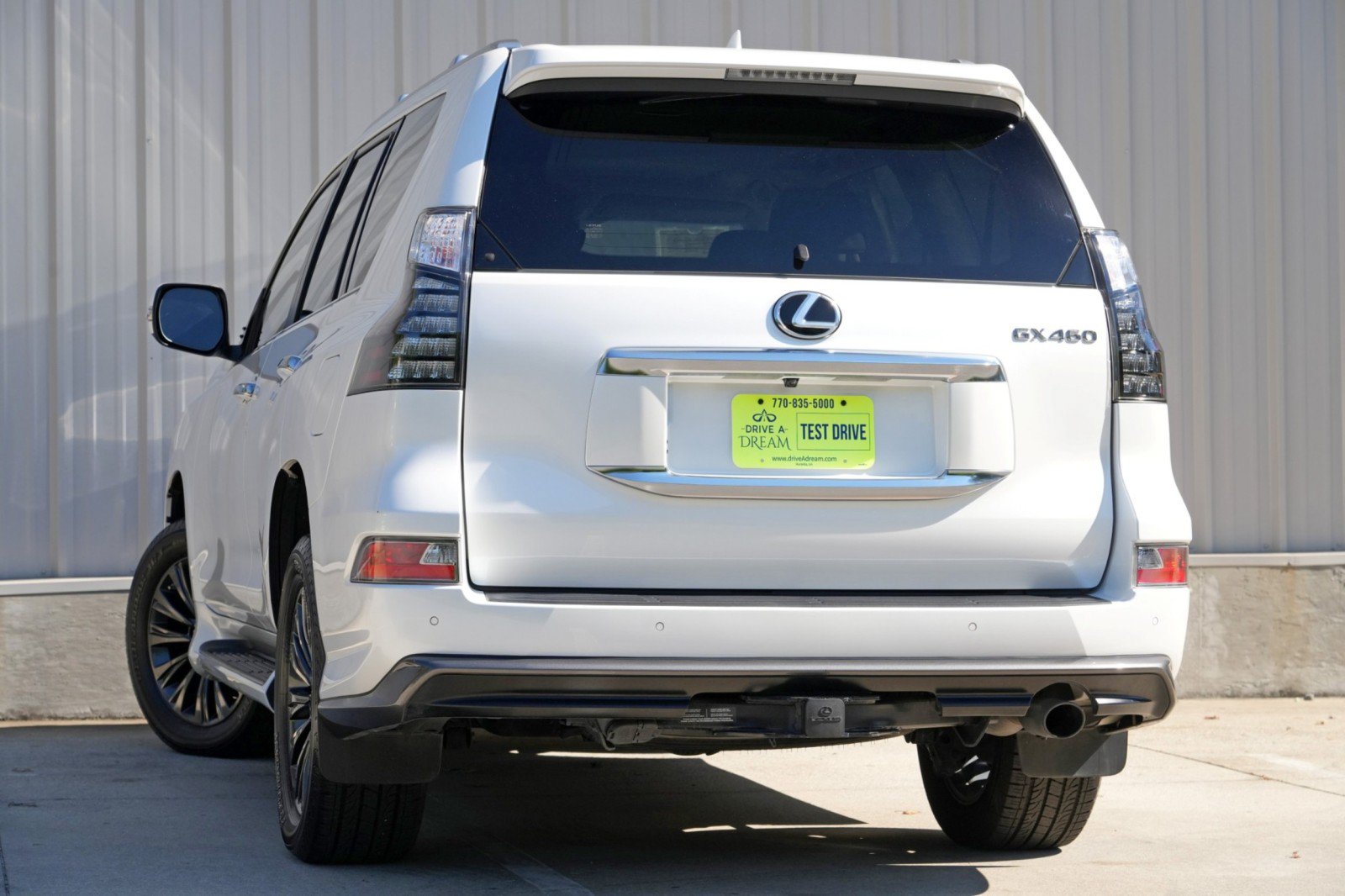 Used 2023 Lexus GX 460 Premium w/ Accessory Package AWD/4WD image 6