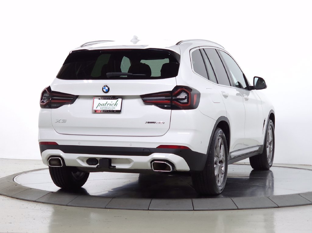 Used 2023 BMW X3 xDrive30i w/ Premium Package w/ZPA AWD/4WD image 8