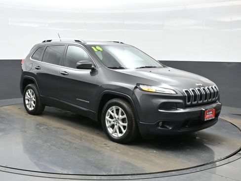 Used 2014 Jeep Cherokee Latitude image 8