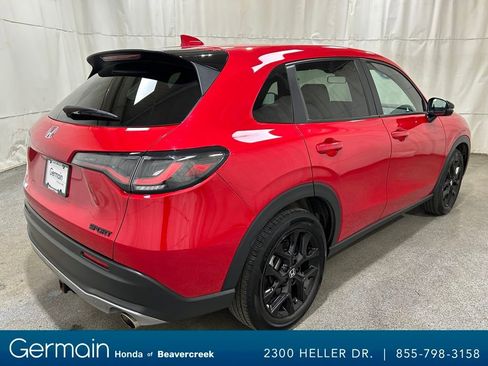 Used 2023 Honda HR-V Sport image 8