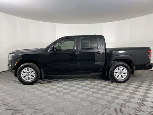 Used 2023 Nissan Frontier SV w/ SV Convenience Package image 4