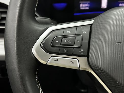 Used 2023 Volkswagen Taos S image 17