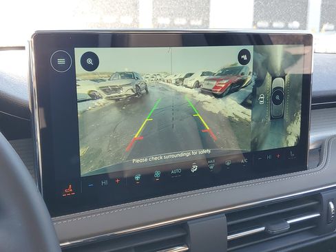 New 2026 Lincoln Corsair Premiere image 21