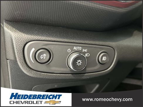 Certified 2023 Chevrolet TrailBlazer RS w/ Convenience Package image 29