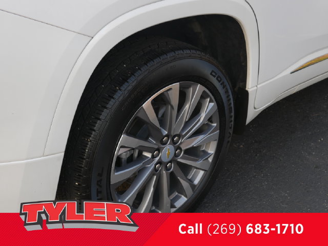 Used 2023 Chevrolet Traverse Premier w/ LPO, Floor Liner Package FWD image 49