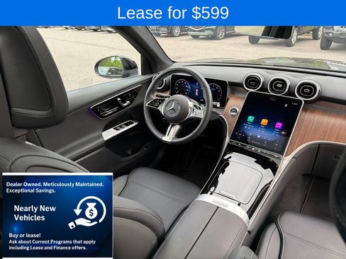 Used 2026 Mercedes-Benz GLC 300 4MATIC image 32