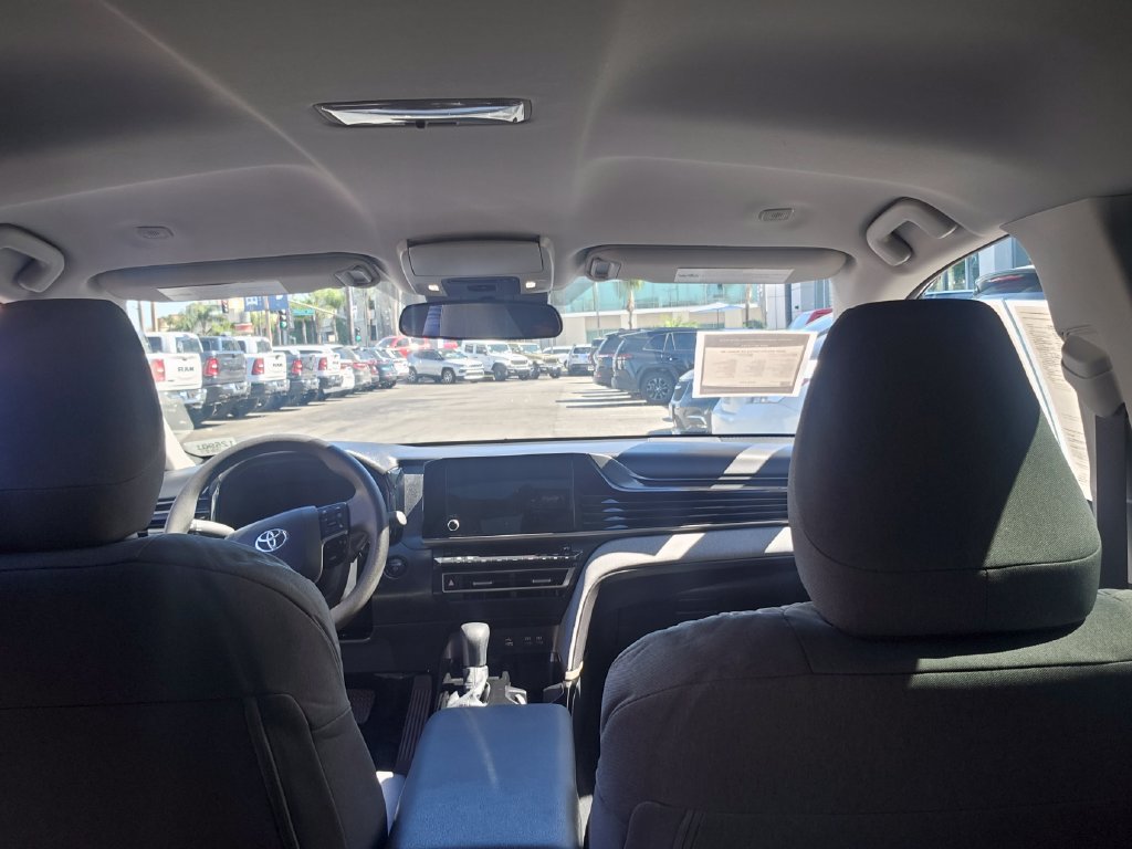 Used 2025 Toyota Camry LE FWD image 35