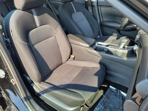 Used 2021 Nissan Sentra SV image 16