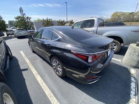 Used 2023 Lexus ES 350 w/ Accessory Package (Z2) image 9