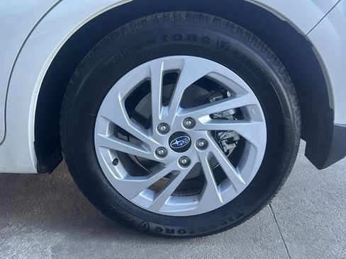 Certified 2024 Subaru Impreza 2.0i image 35