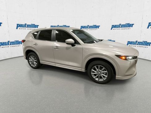 Used 2025 MAZDA CX-5 AWD 2.5 S w/ Select Package image 13