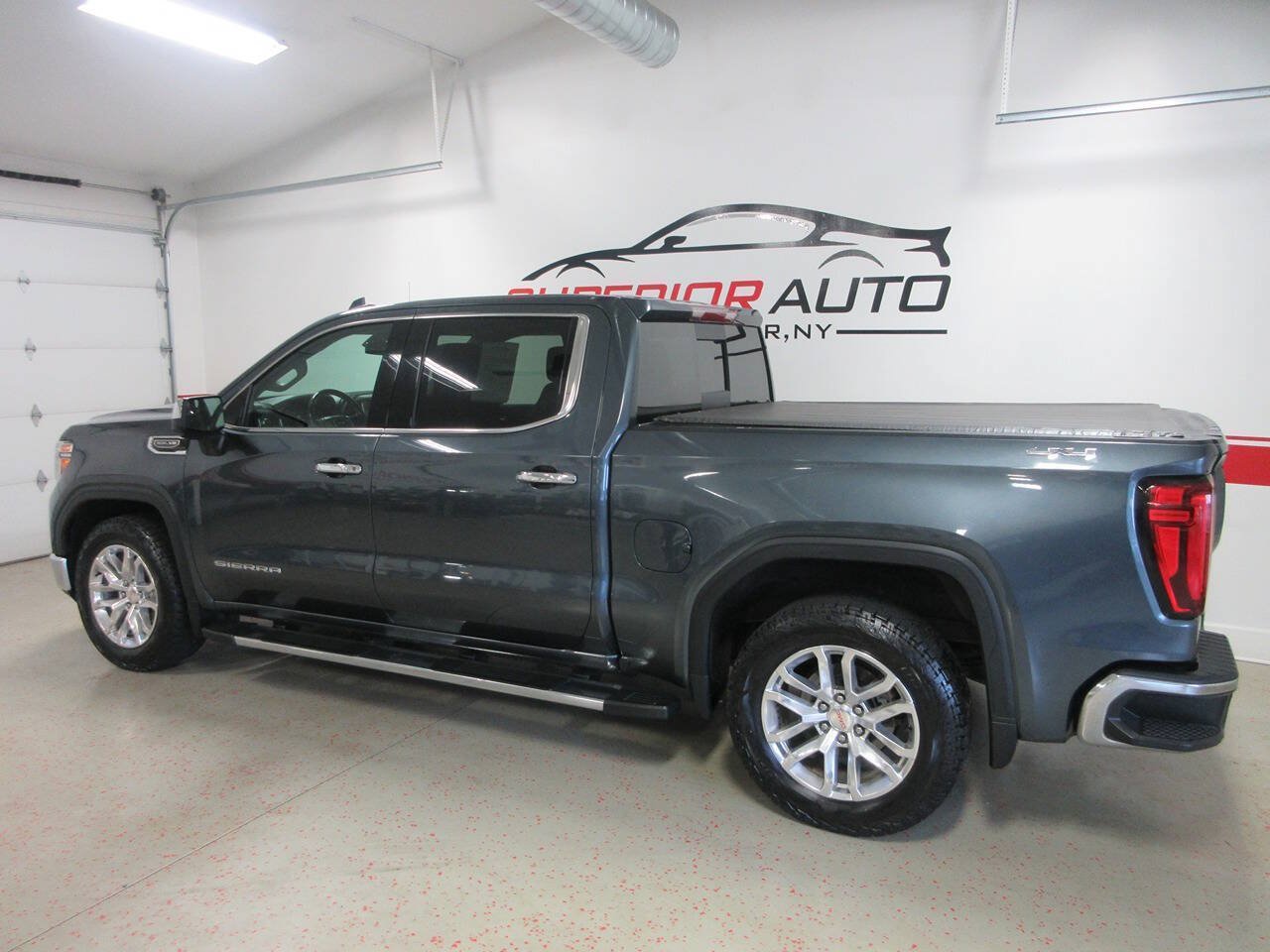 Used 2019 GMC Sierra 1500 SLT w/ SLT Premium Package AWD/4WD image 3