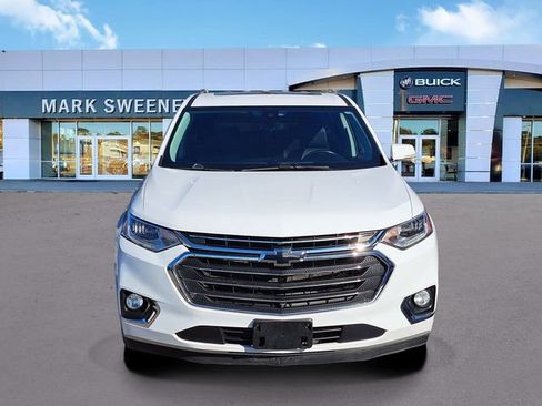 Used 2020 Chevrolet Traverse Premier w/ LPO, Midnight Edition image 2