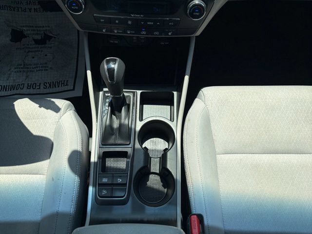 Used 2018 Hyundai Tucson Value FWD image 3