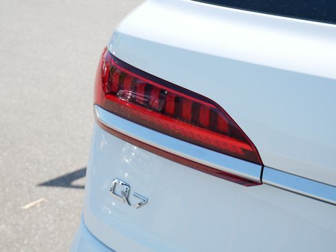 Used 2021 Audi Q7 3.0T Prestige AWD/4WD image 17