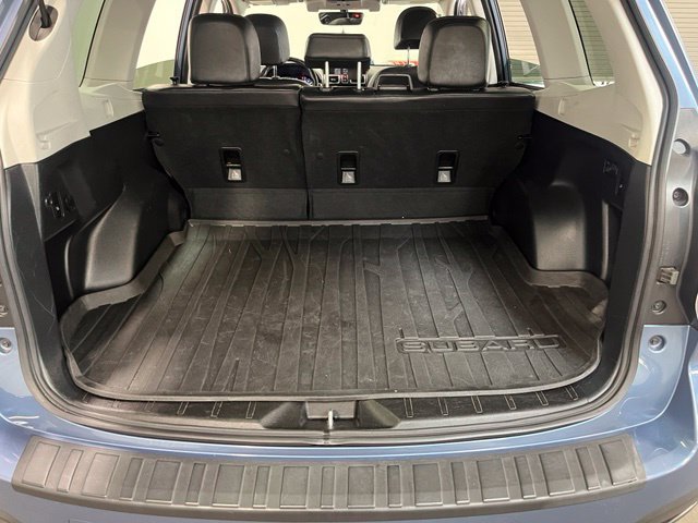 Used 2018 Subaru Forester 2.5i Touring w/ Popular Package #3B AWD/4WD image 17