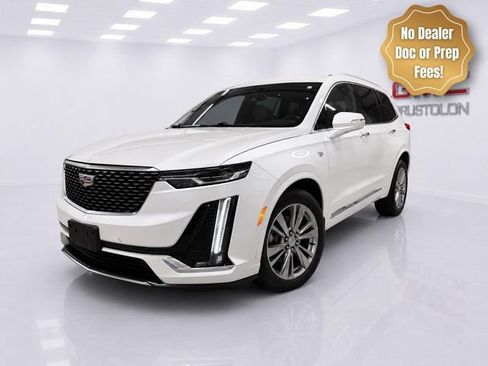 Used 2023 Cadillac XT6 Premium Luxury AWD/4WD image 3