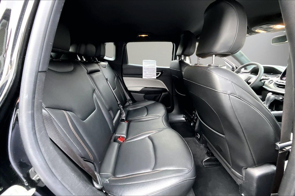 Used 2024 Jeep Compass Limited AWD/4WD image 25