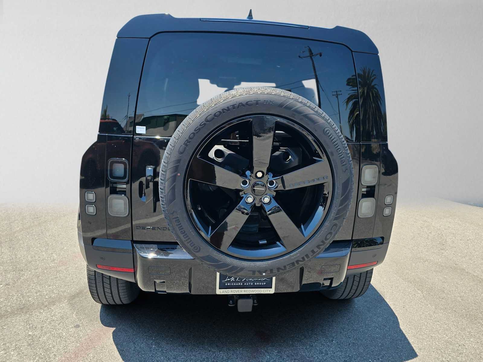 New 2026 Land Rover Defender 110 S AWD/4WD image 4