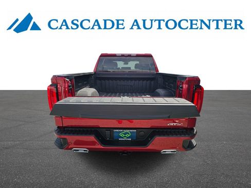 Certified 2023 GMC Sierra 1500 AT4 w/ Technology Package AWD/4WD image 5