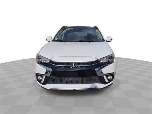Used 2018 Mitsubishi Outlander Sport SEL image 3