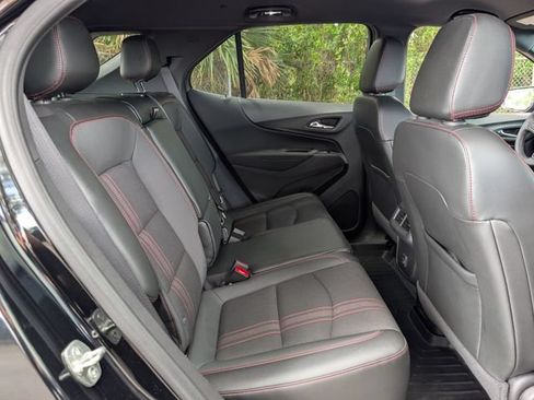 Used 2023 Chevrolet Equinox RS FWD image 31