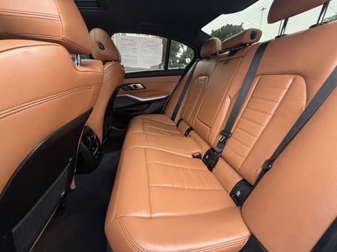 Used 2020 BMW 330i Sedan w/ Premium Package RWD image 16