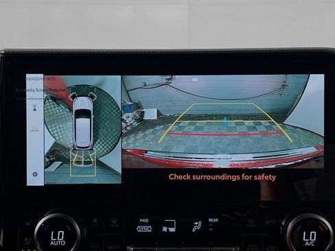 New 2026 Toyota Highlander Platinum AWD/4WD image 24