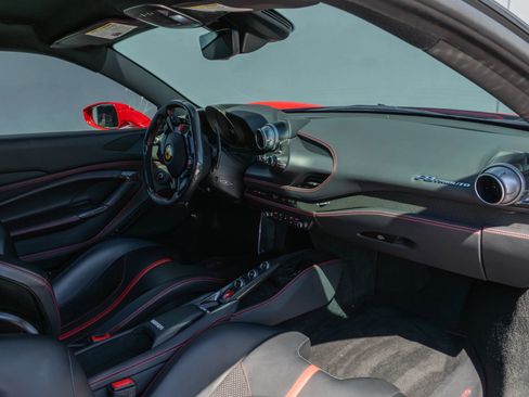 Used 2020 Ferrari F8 Tributo image 58