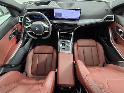 Certified 2025 BMW 330i xDrive Sedan w/ M Sport Package image 19