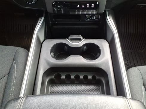 Used 2022 RAM 1500 Big Horn image 26