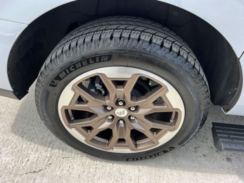 Used 2025 Ford Expedition Max King Ranch AWD/4WD image 17