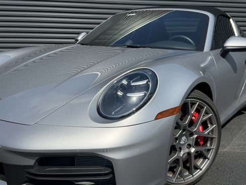 Certified 2026 Porsche 911 Targa 4S AWD/4WD image 13
