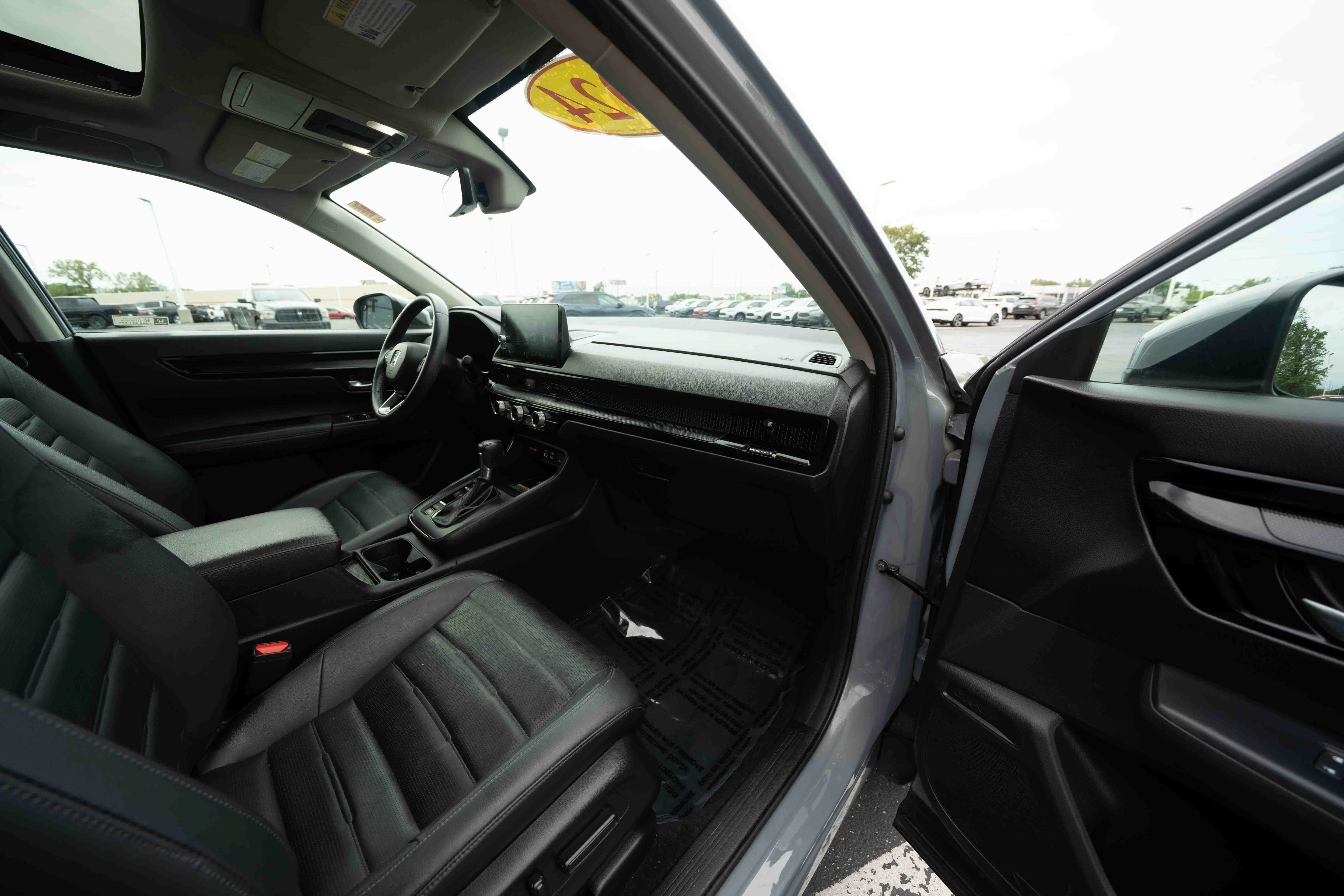 Used 2024 Honda CR-V EX-L image 27