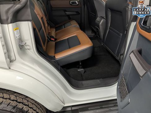 Used 2024 Ford Bronco Outer Banks AWD/4WD image 33