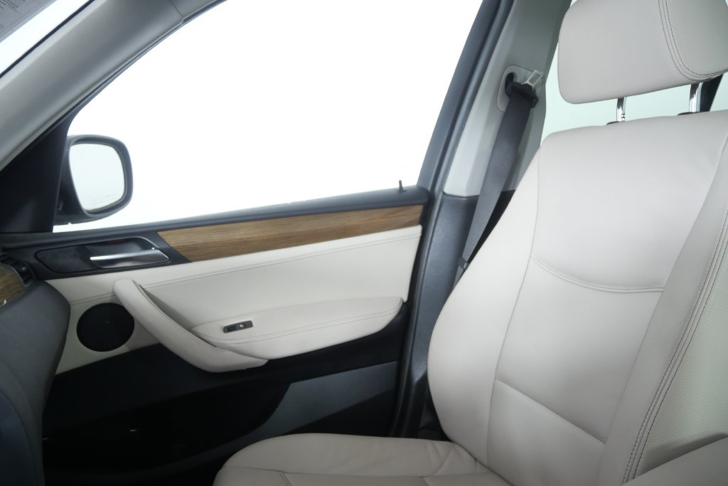 Used 2012 BMW X3 xDrive28i AWD/4WD image 25