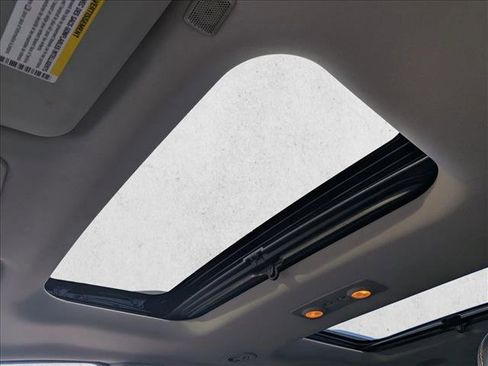 Used 2014 GMC Acadia Denali image 13