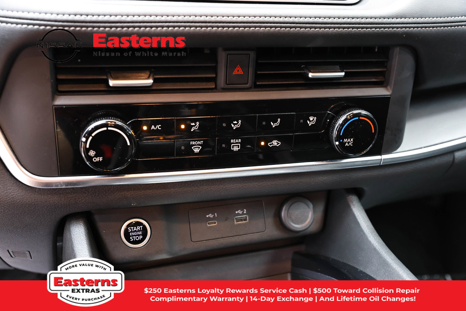 Used 2023 Nissan Rogue S AWD/4WD image 19