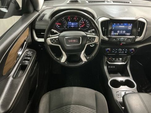Used 2020 GMC Terrain SLE w/ Driver Convenience Package image 11