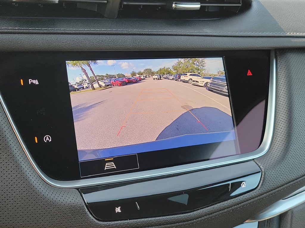 Used 2024 Cadillac XT5 Luxury FWD image 15